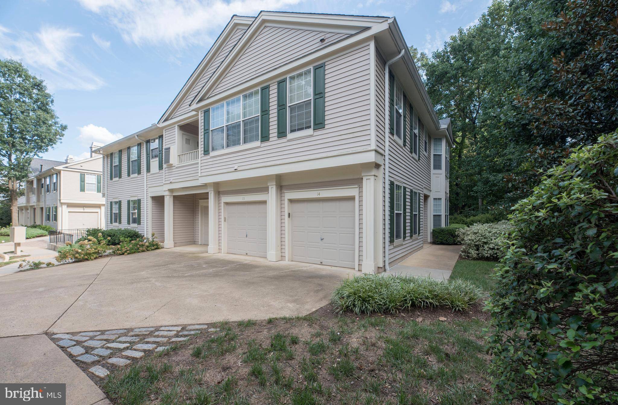 Reston, VA 20194,1307-R WINDLEAF DR #143