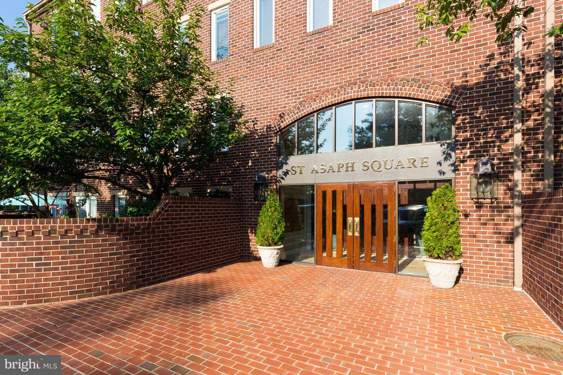 Alexandria, VA 22314,801 PITT ST S #327