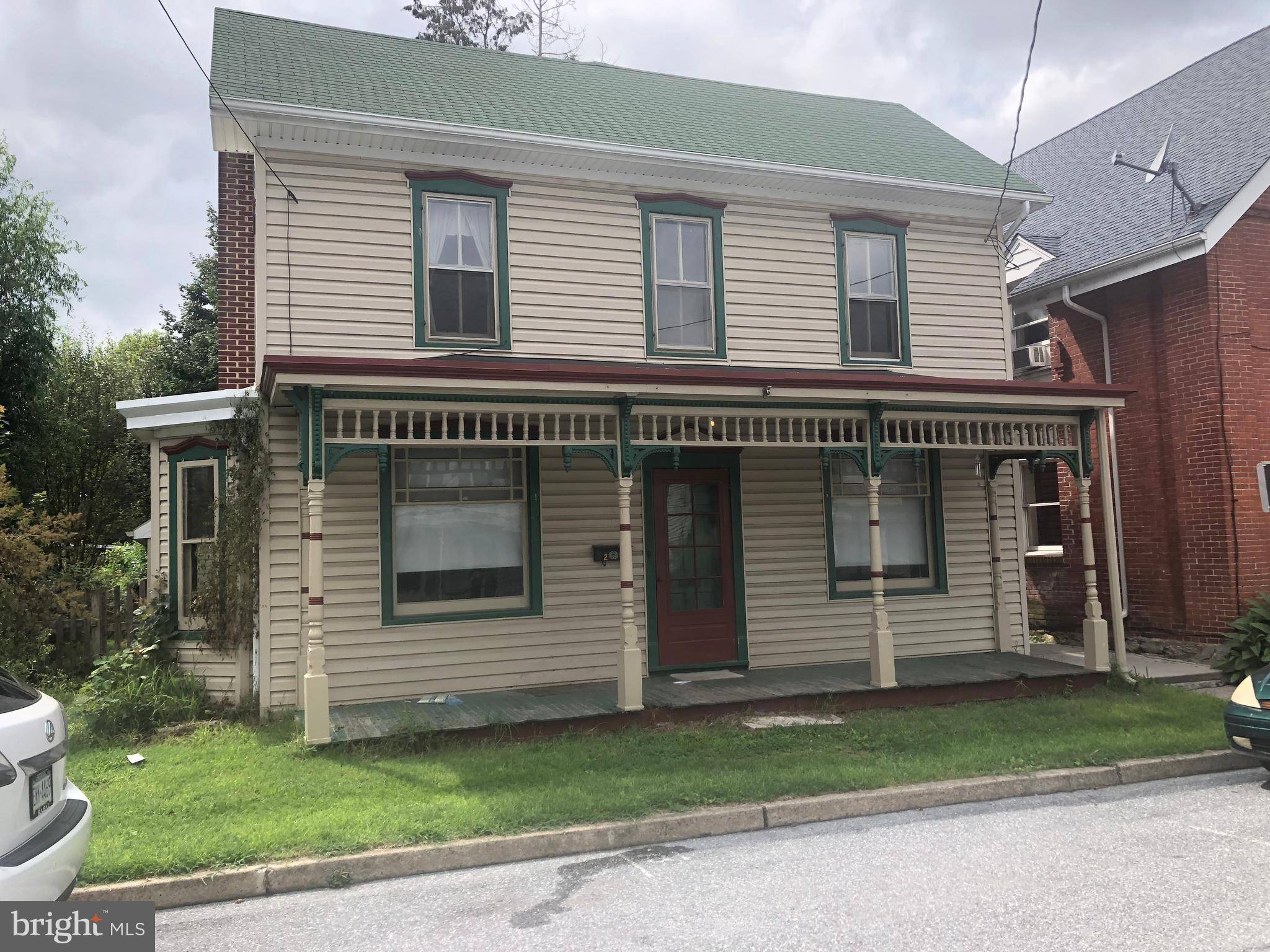 Mount Holly Springs, PA 17065,25 CHESTNUT ST