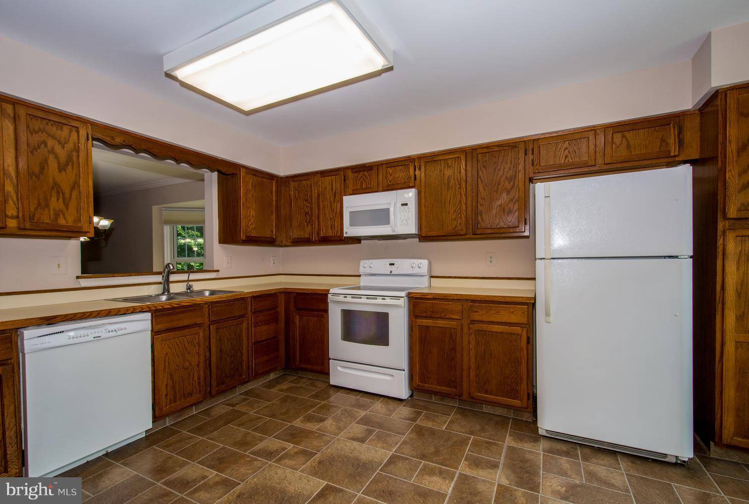 Laurel, MD 20723,9325 KENDAL CIR