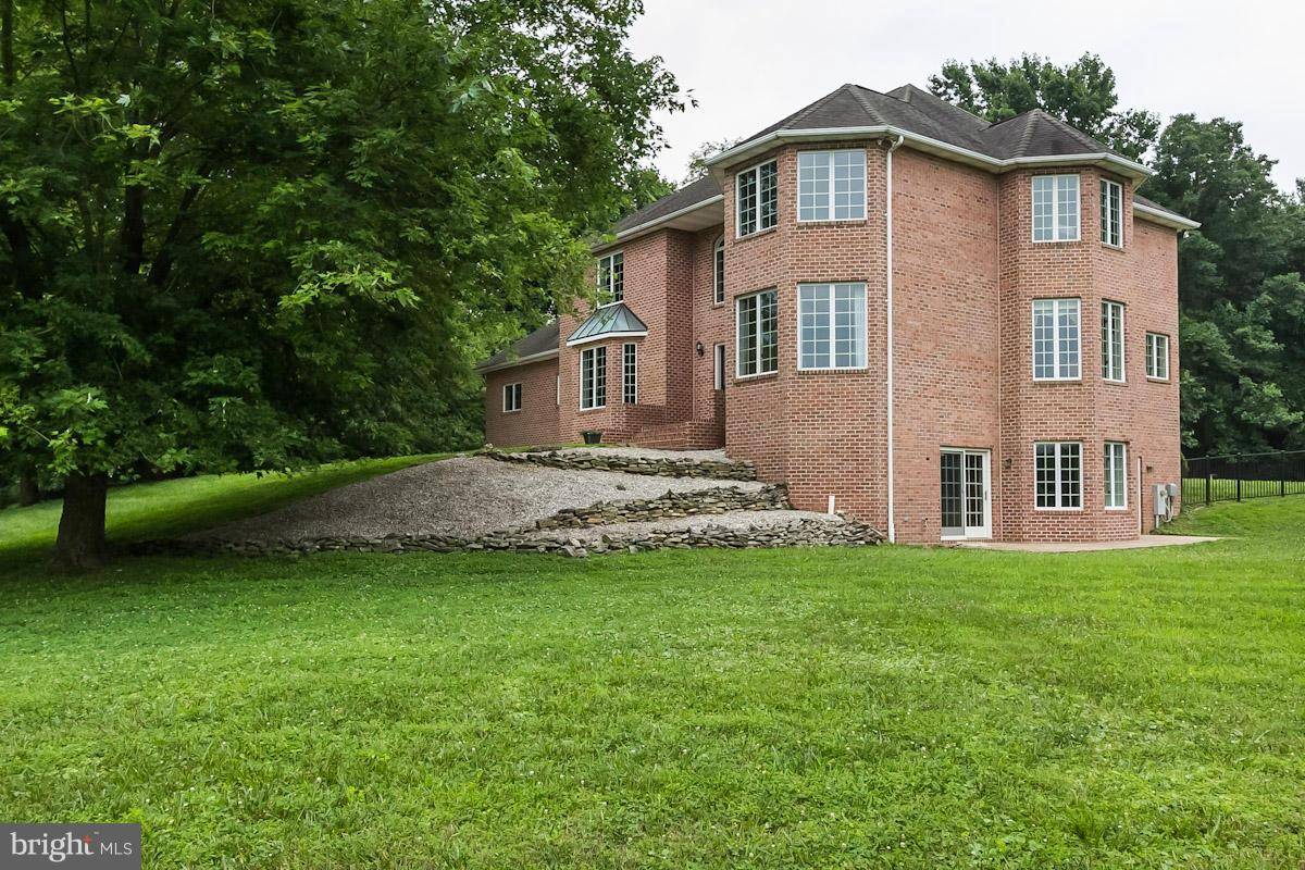 Reisterstown, MD 21136,11908 WHISPERING OAK CT