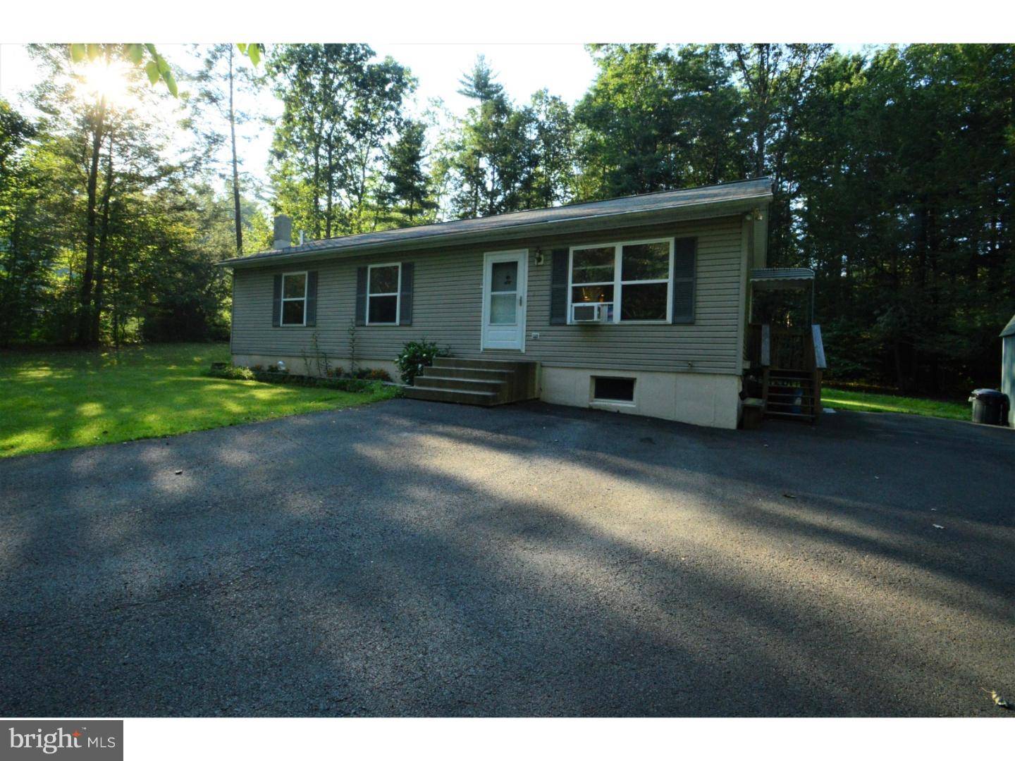 Kunkletown, PA 18058,5301 SUNNY LN