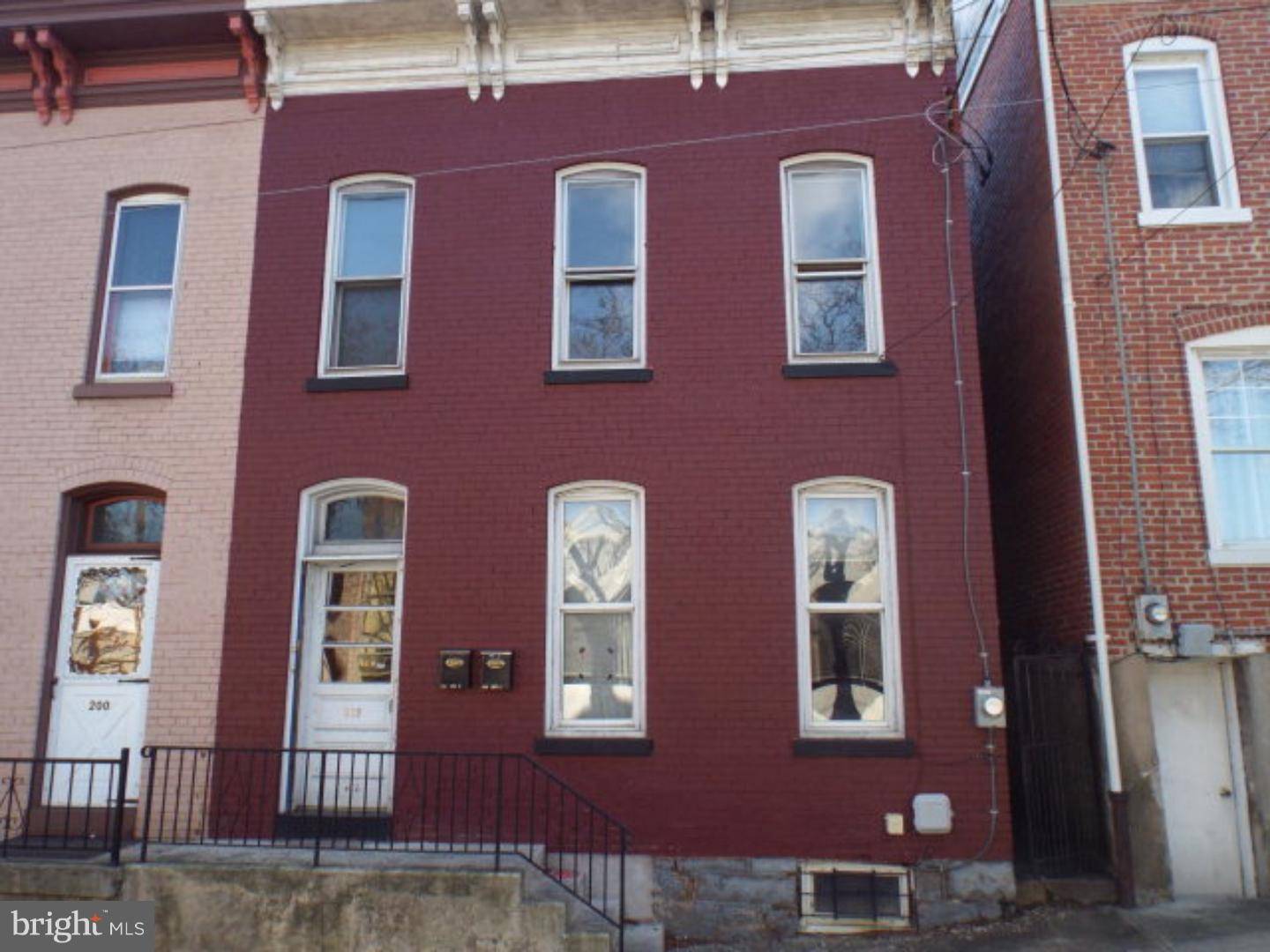 Pottsville, PA 17901,203 HOWARD AVE