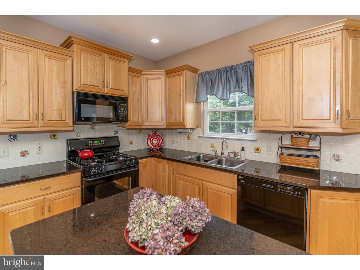 Macungie, PA 18062,2374 BORDEAUX DR