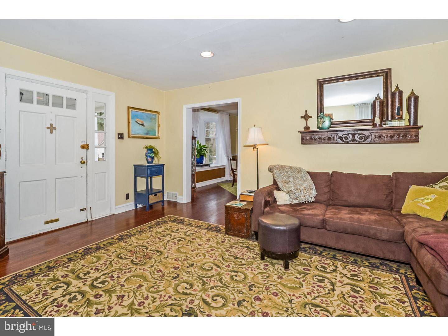 Elkins Park, PA 19027,527 MANOR RD