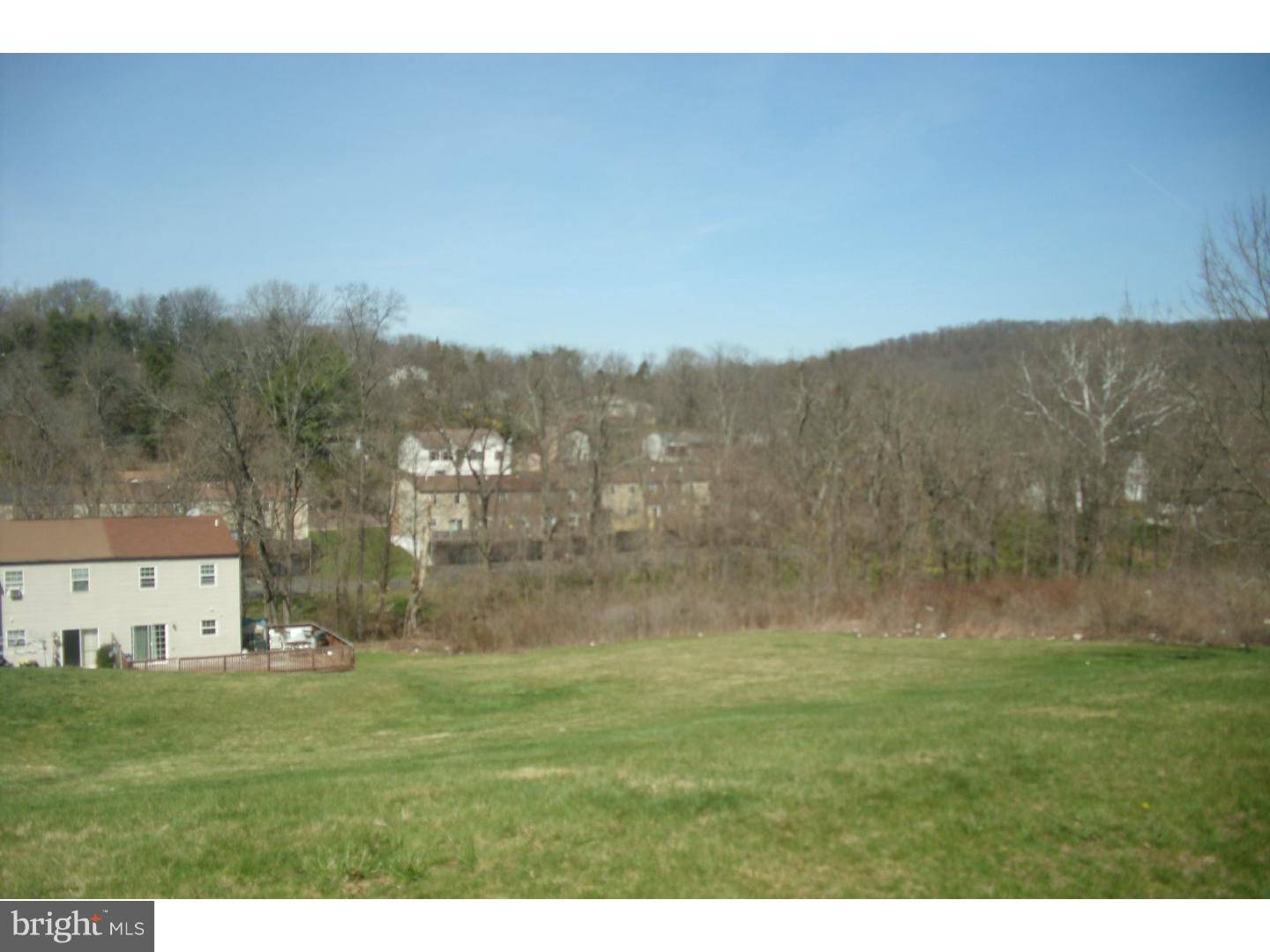 Schwenksville, PA 19473,28 BERGER LN