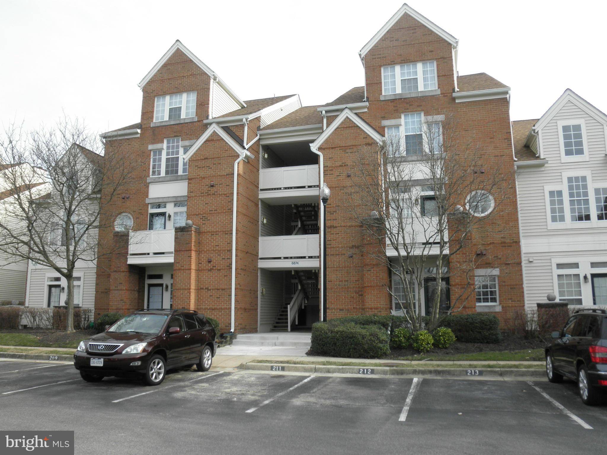 Alexandria, VA 22315,6874-D BRINDLE HEATH WAY #196