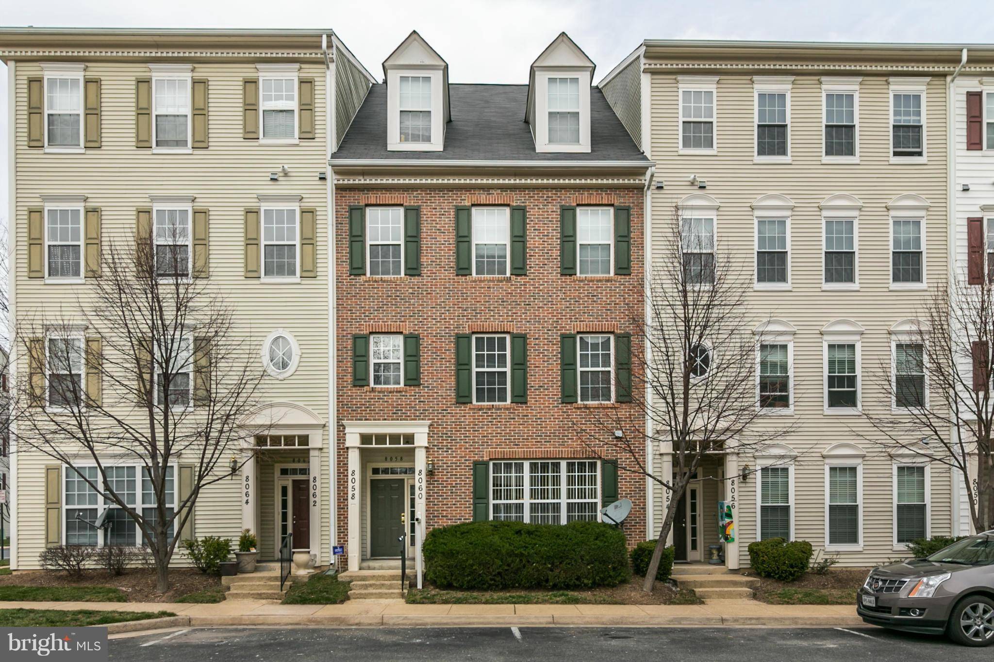 Falls Church, VA 22042,8060 GENEA WAY #39