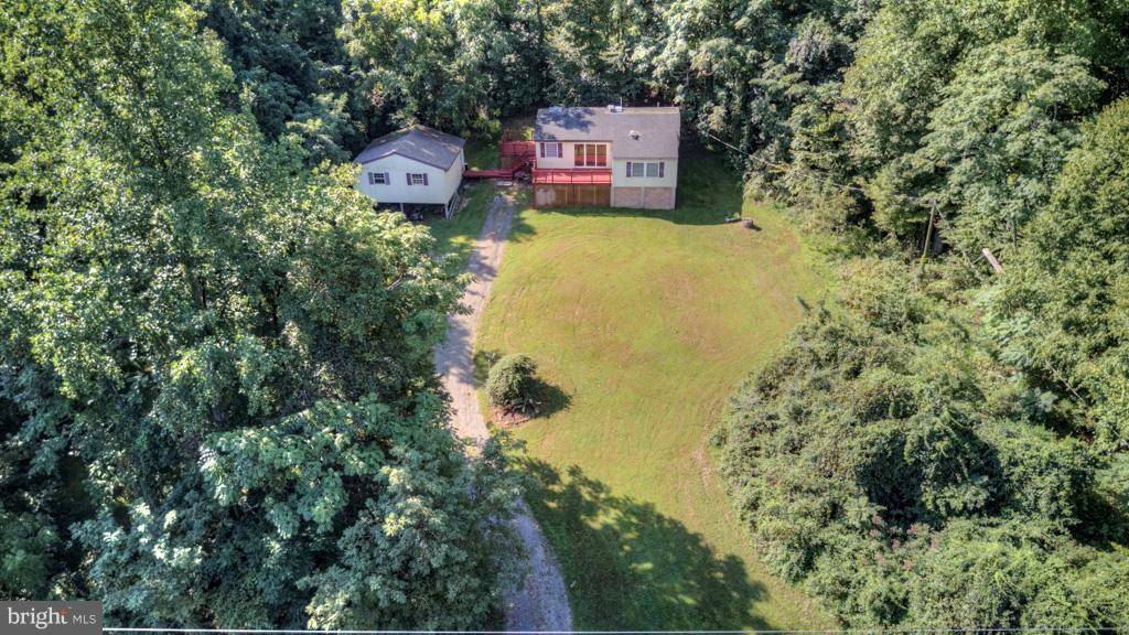 Stanardsville, VA 22973,329 TALL PINES DR