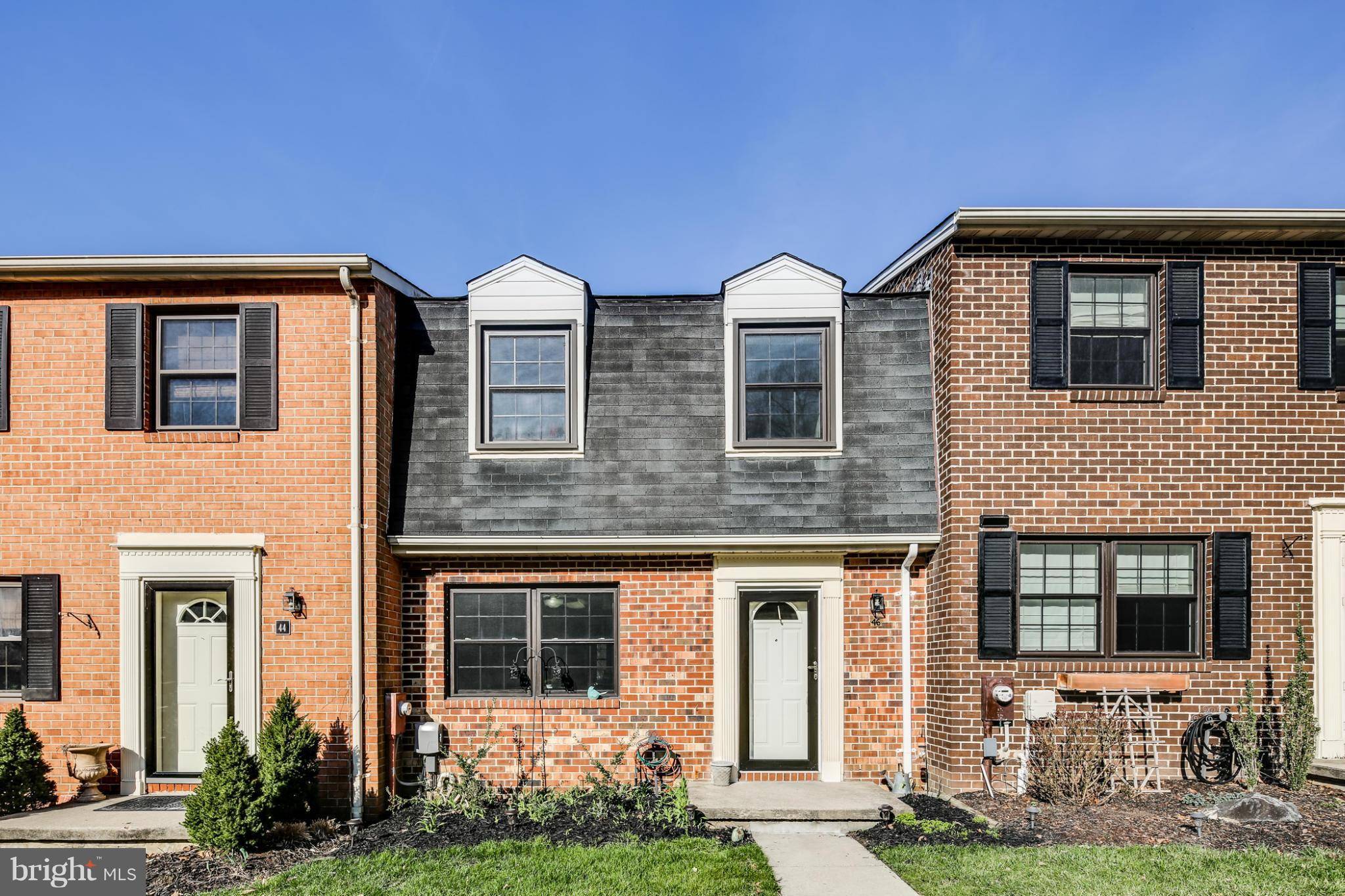 Catonsville, MD 21228,46 OAK SHADOWS CT