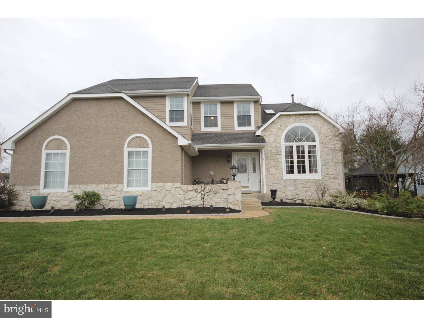 Sewell, NJ 08080,14 BRIDLE LN