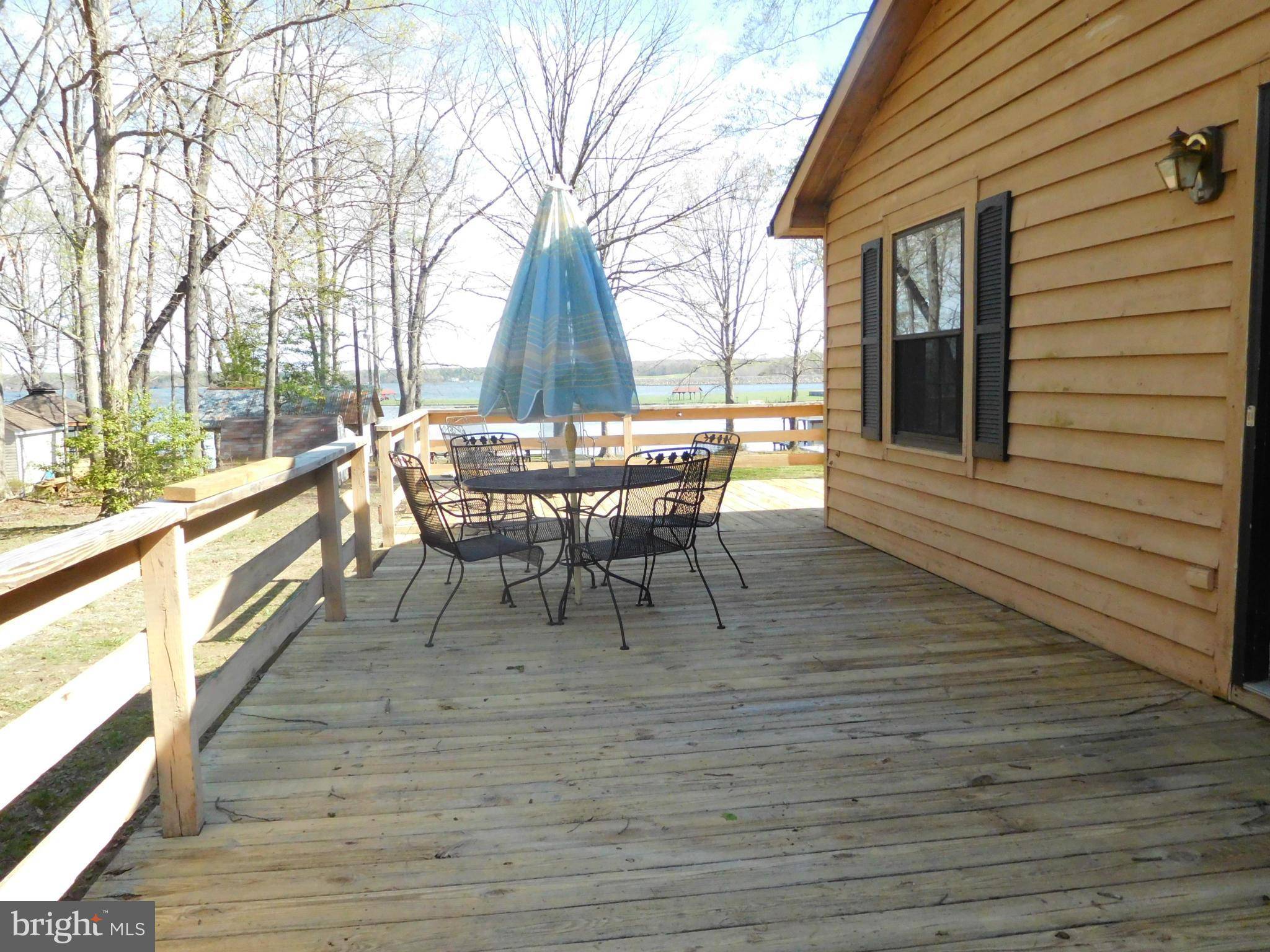 Bumpass, VA 23024,280 PLEASANTS VIEW PT