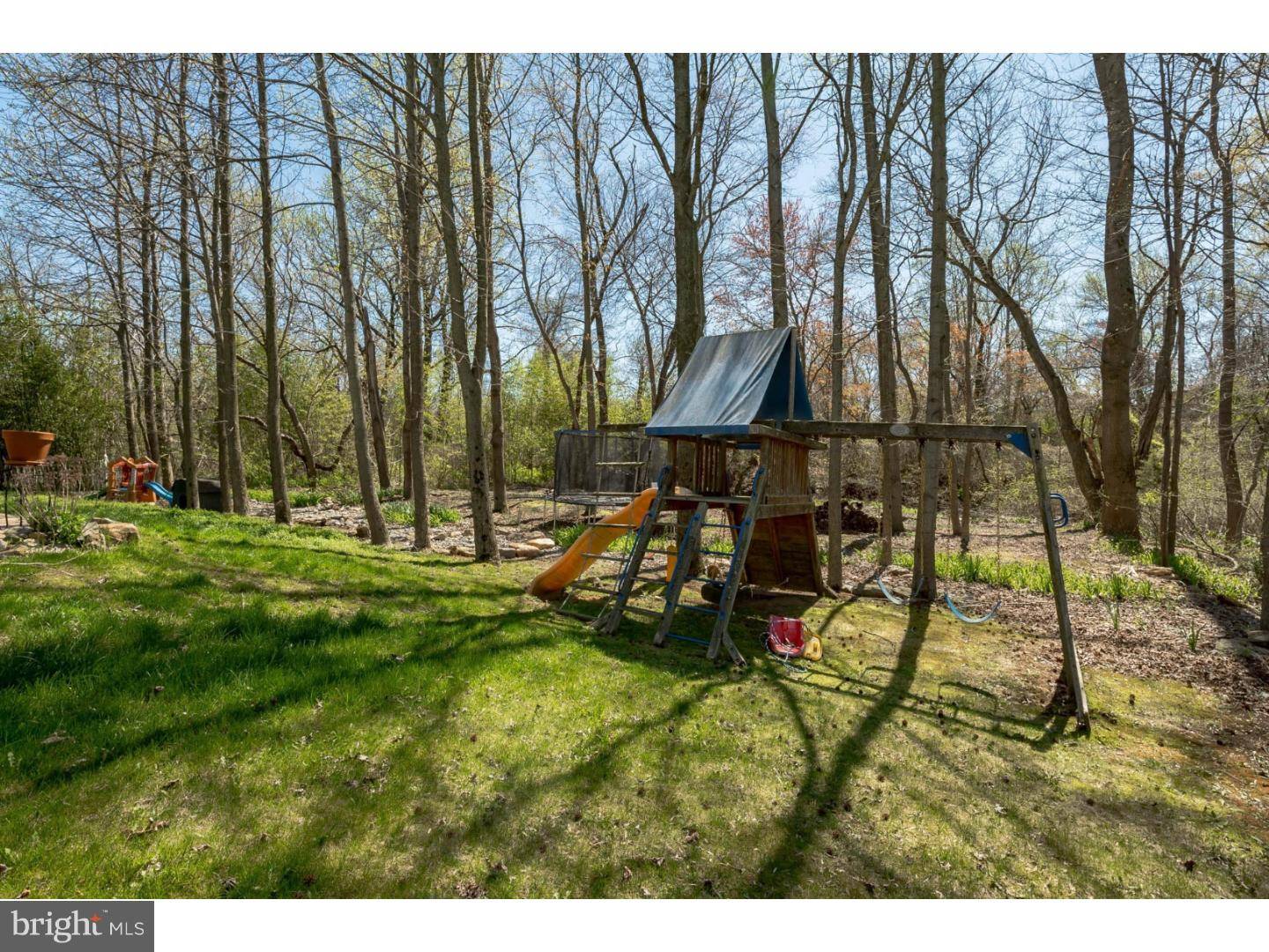 Woolwich Township, NJ 08085,162 MAPLE HILL DR