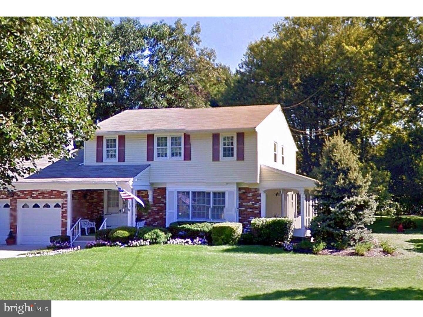 Cinnaminson, NJ 08077,108 ERLINGTON DR