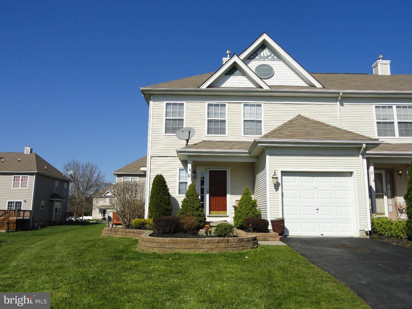 Burlington Township, NJ 08016,10 STRATFORD CT