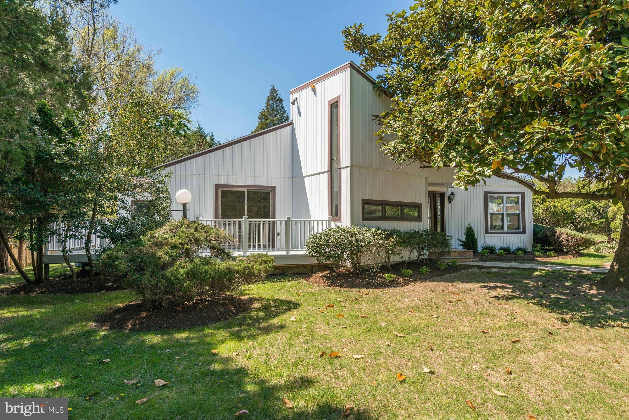 Alexandria, VA 22308,8706 LINTON LN