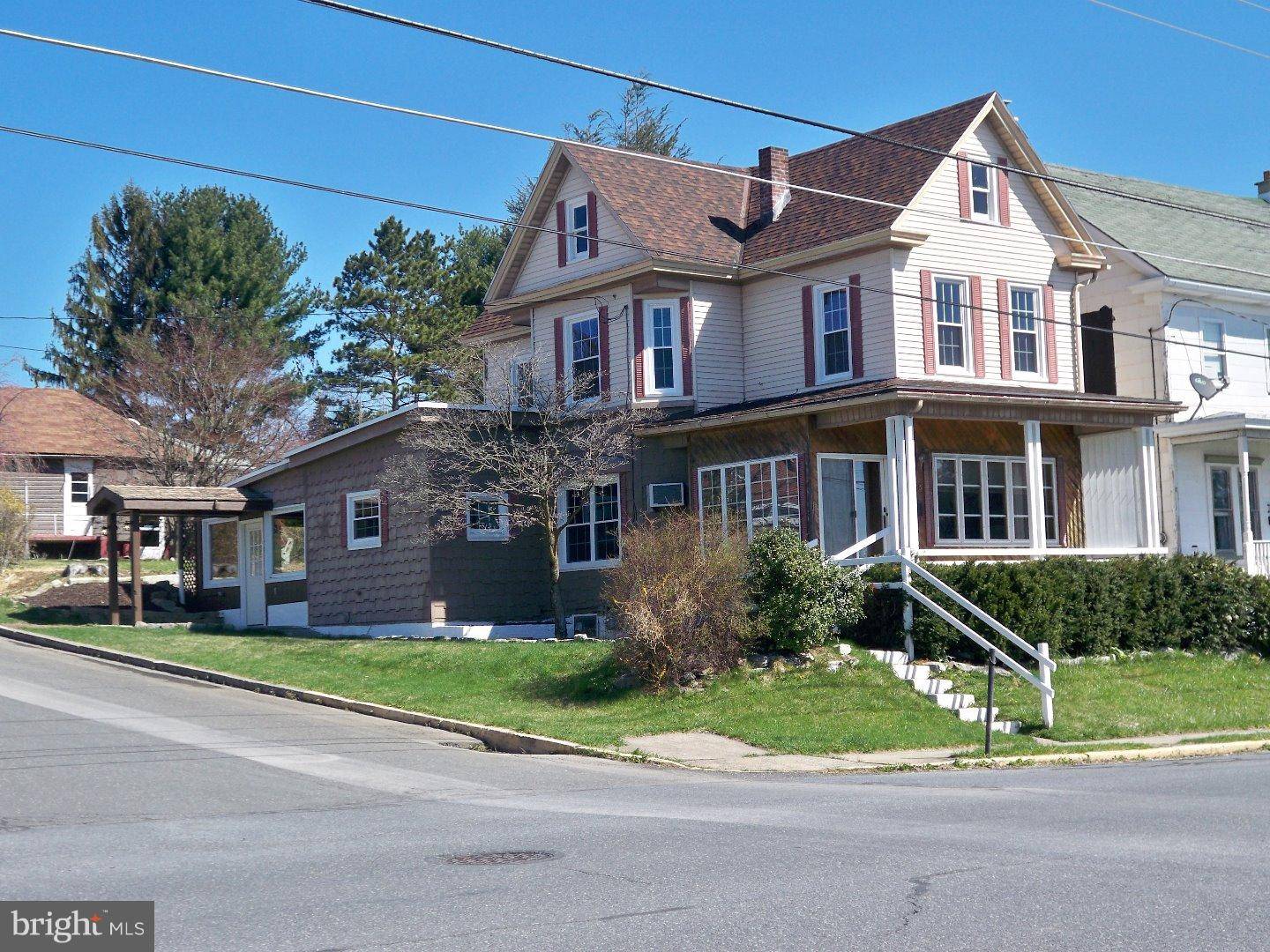 Lehighton, PA 18235,755 COAL ST