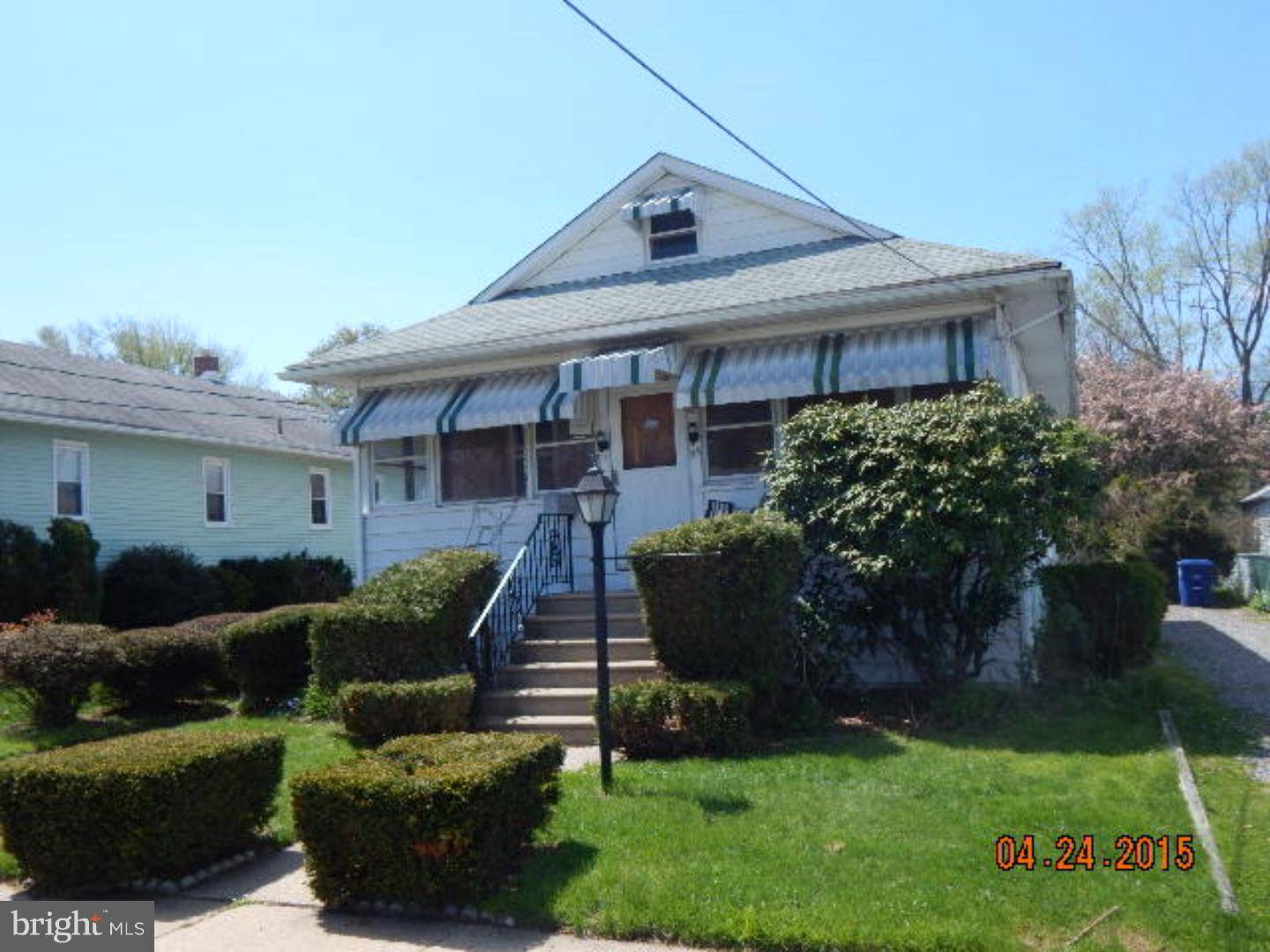 Maple Shade, NJ 08052,54 N HOLLY AVE