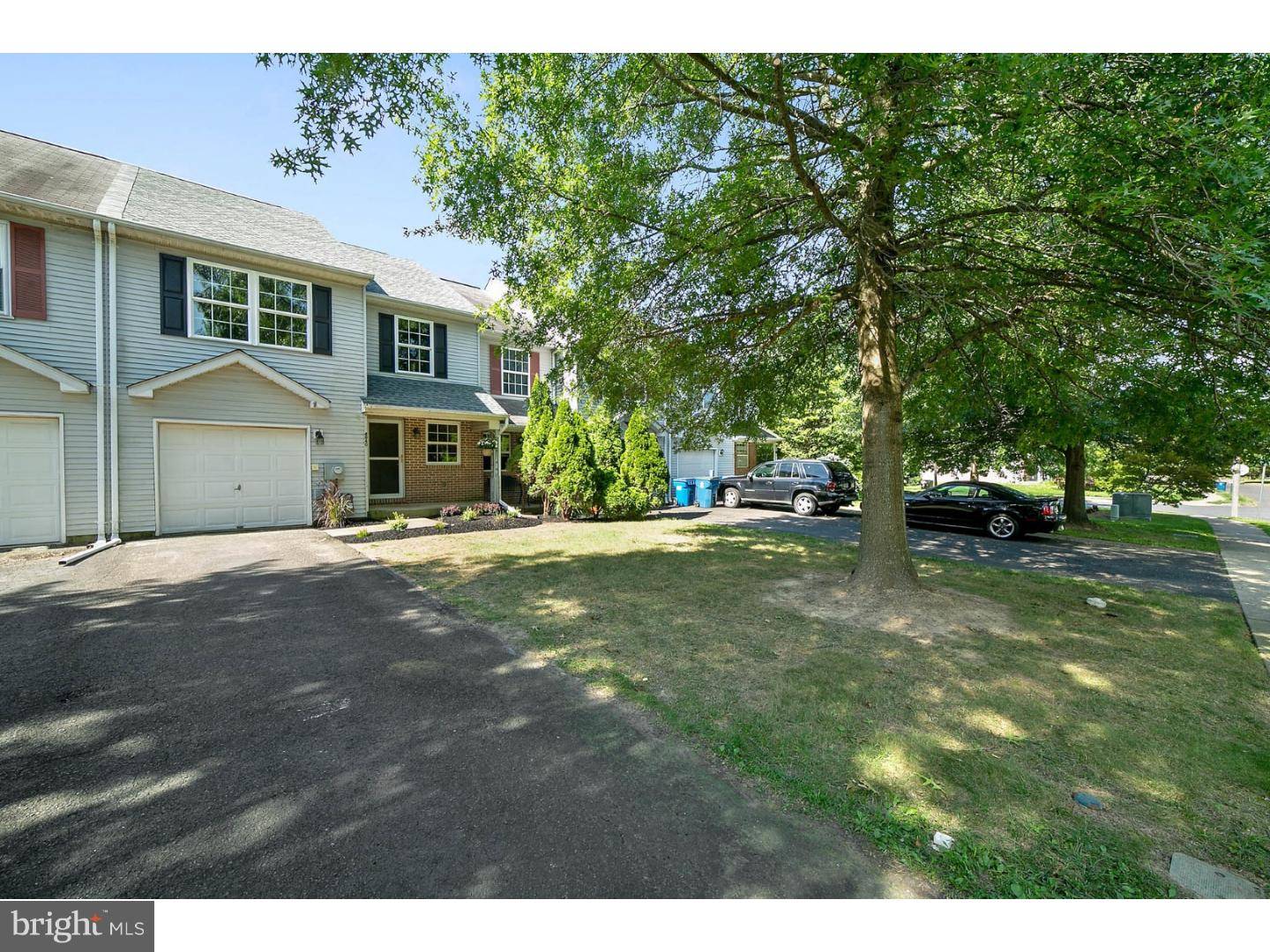 Pipersville, PA 18947,4940 TALL CEDAR CT