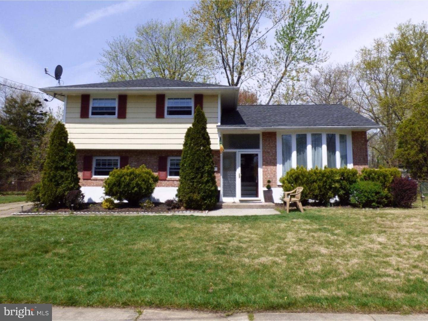 Somerdale, NJ 08083,987 SHERBROOK CIR