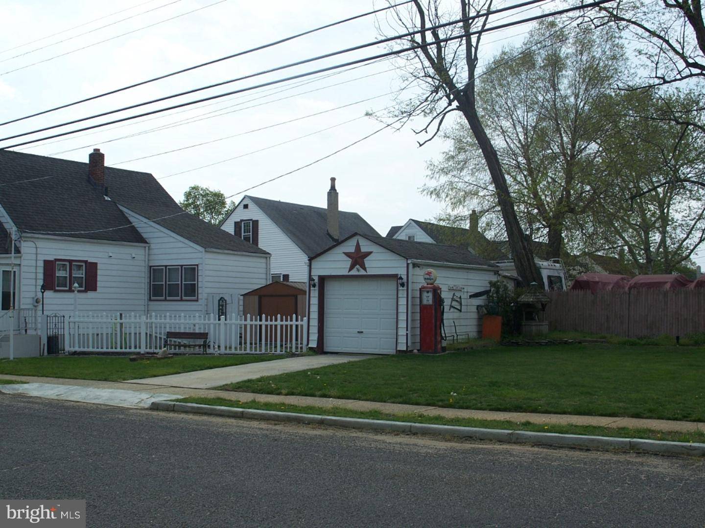 Paulsboro, NJ 08066,300 GREENWICH AVE