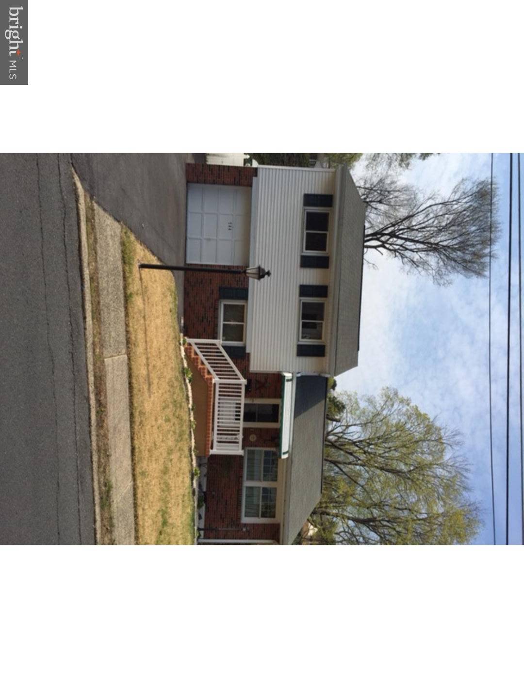 Pottsville, PA 17901,744 1ST ST