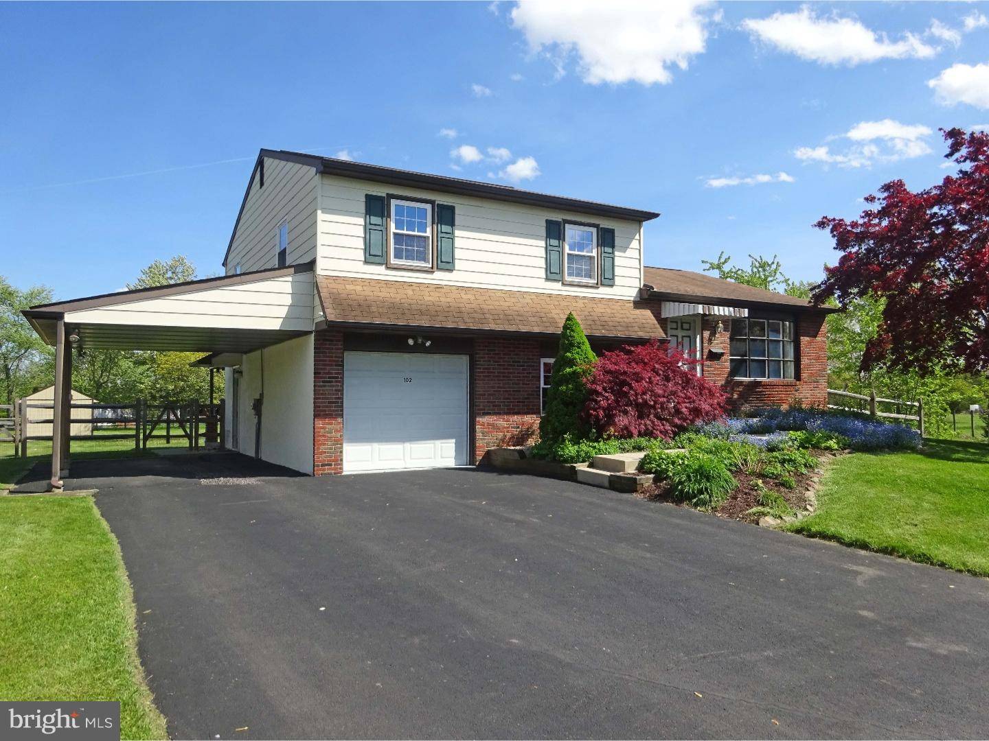 Red Hill, PA 18076,102 MEADOWLAND DR