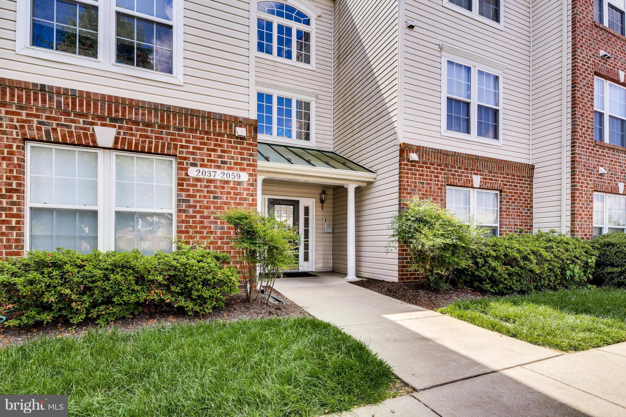 Owings Mills, MD 21117,2047 HUNTING RIDGE DR #2047