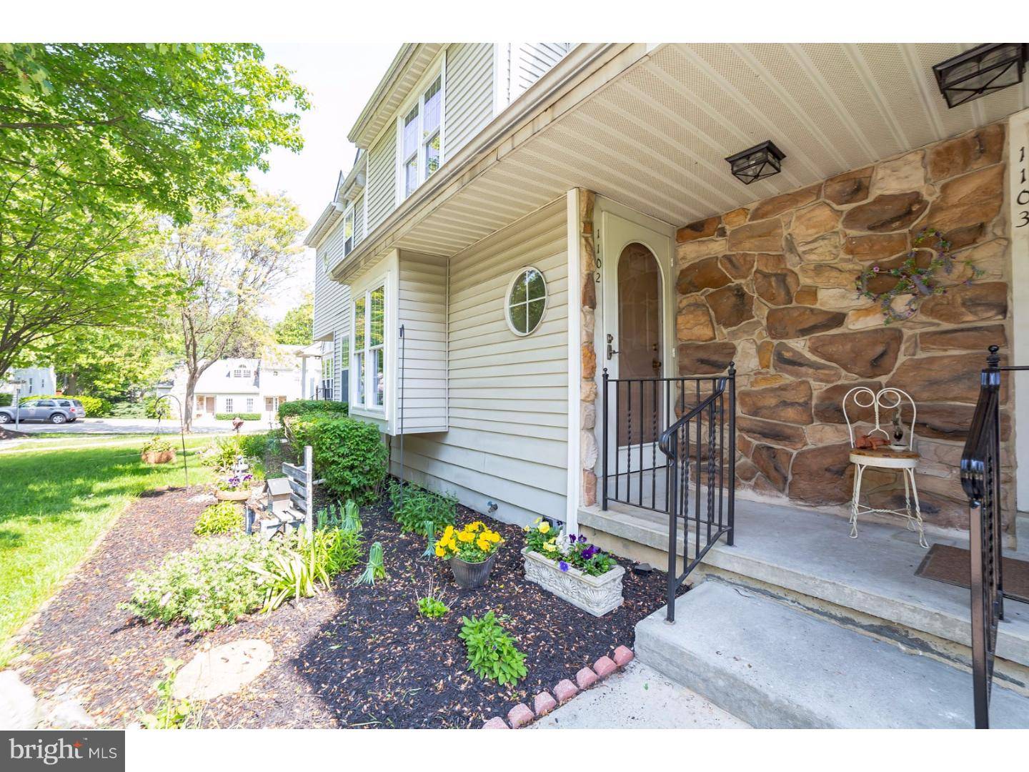 Ambler, PA 19002,1102 BLACK HAW LN