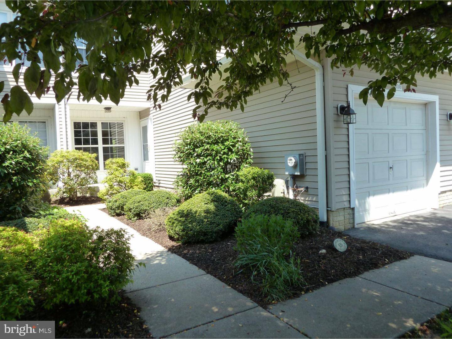 Phoenixville, PA 19460,108 JEFFORDS CT