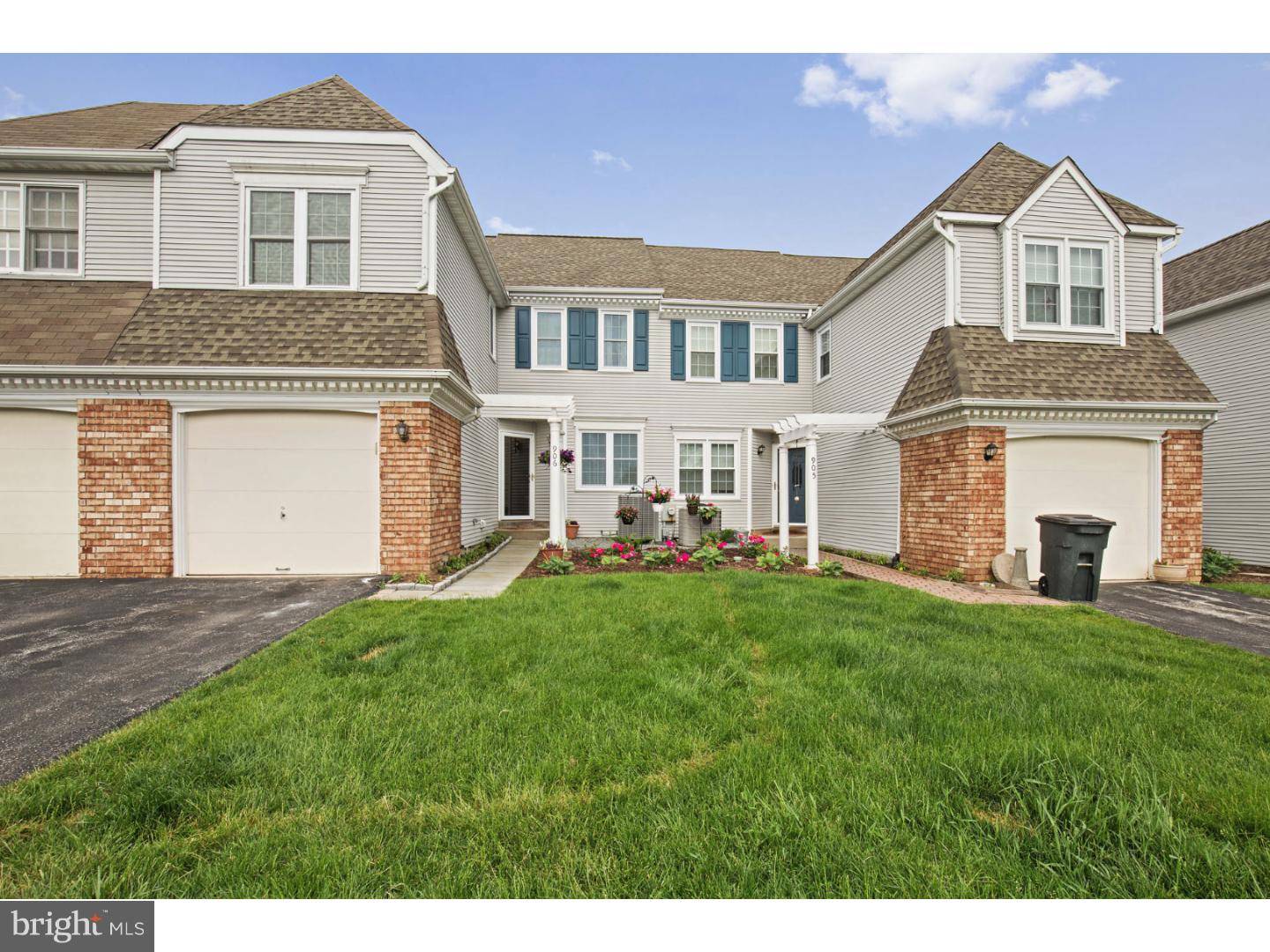 Chester Springs, PA 19425,906 SAMANTHA CIR