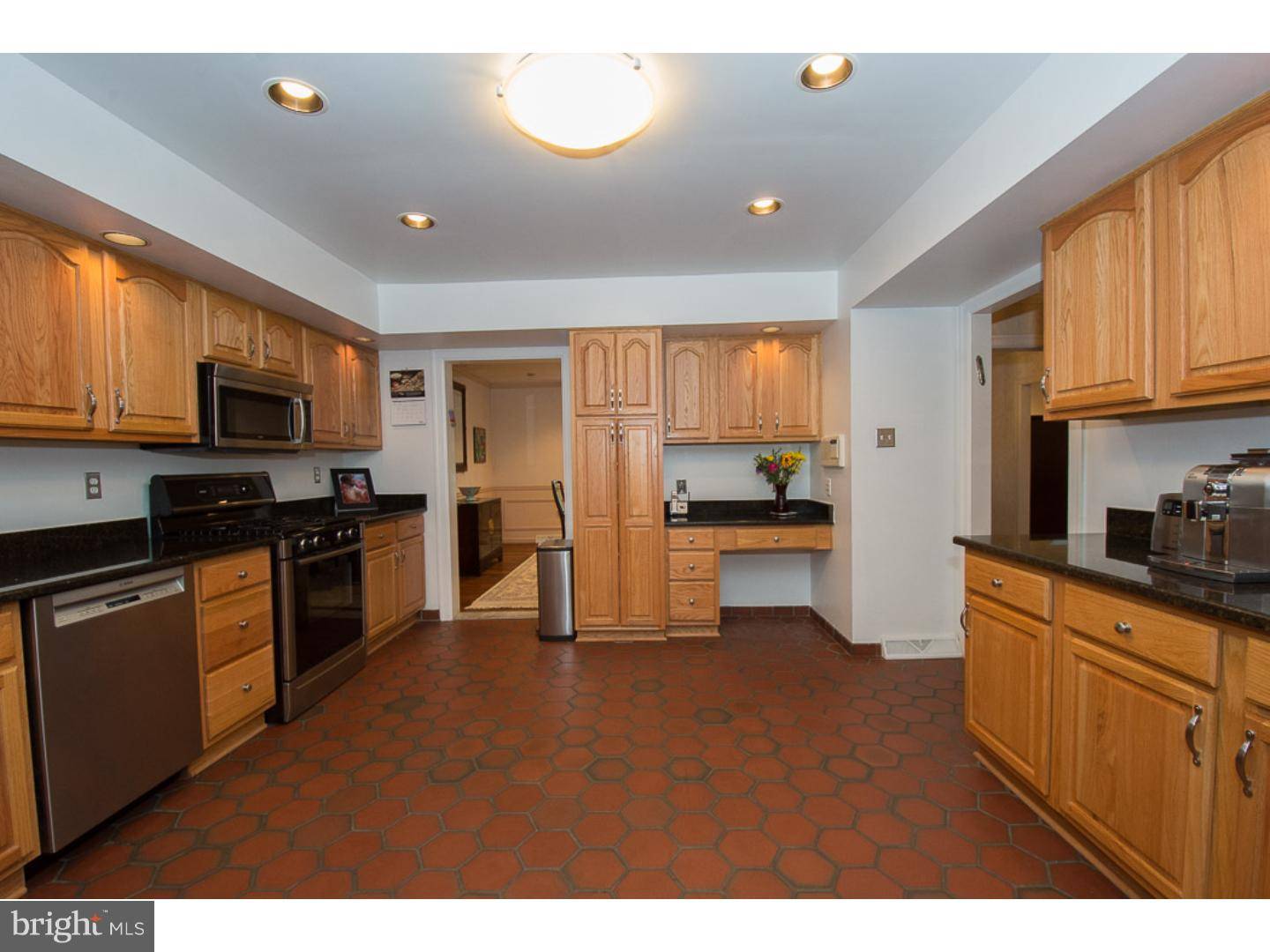 Elkins Park, PA 19027,7577 COVENTRY AVE