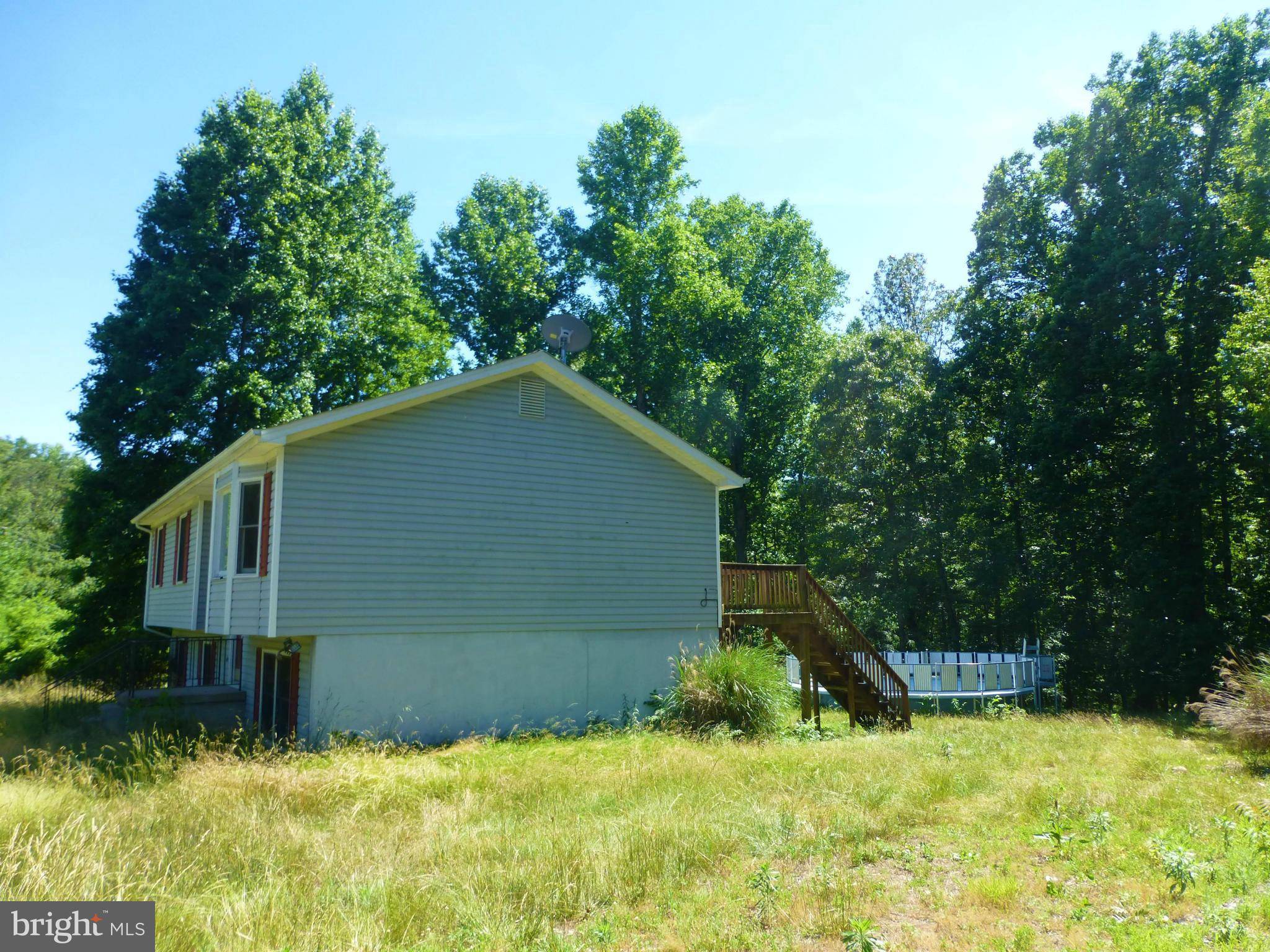 Reva, VA 22735,5415 RIVERBEND LN