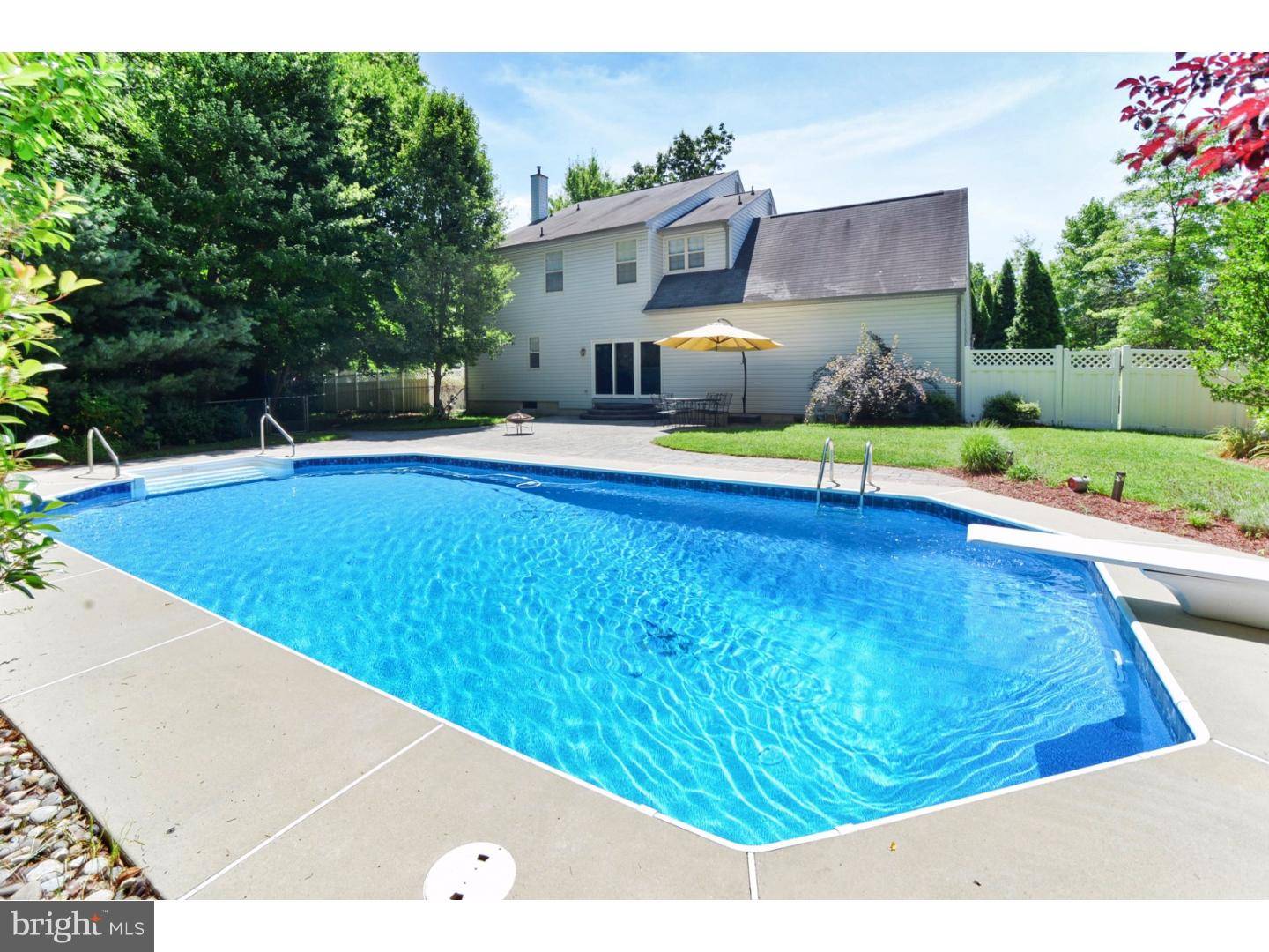 Voorhees, NJ 08043,37 FARMHOUSE LN