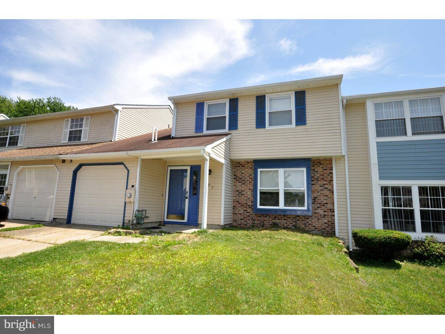 Mount Laurel, NJ 08054,107 CALDERWOOD LN