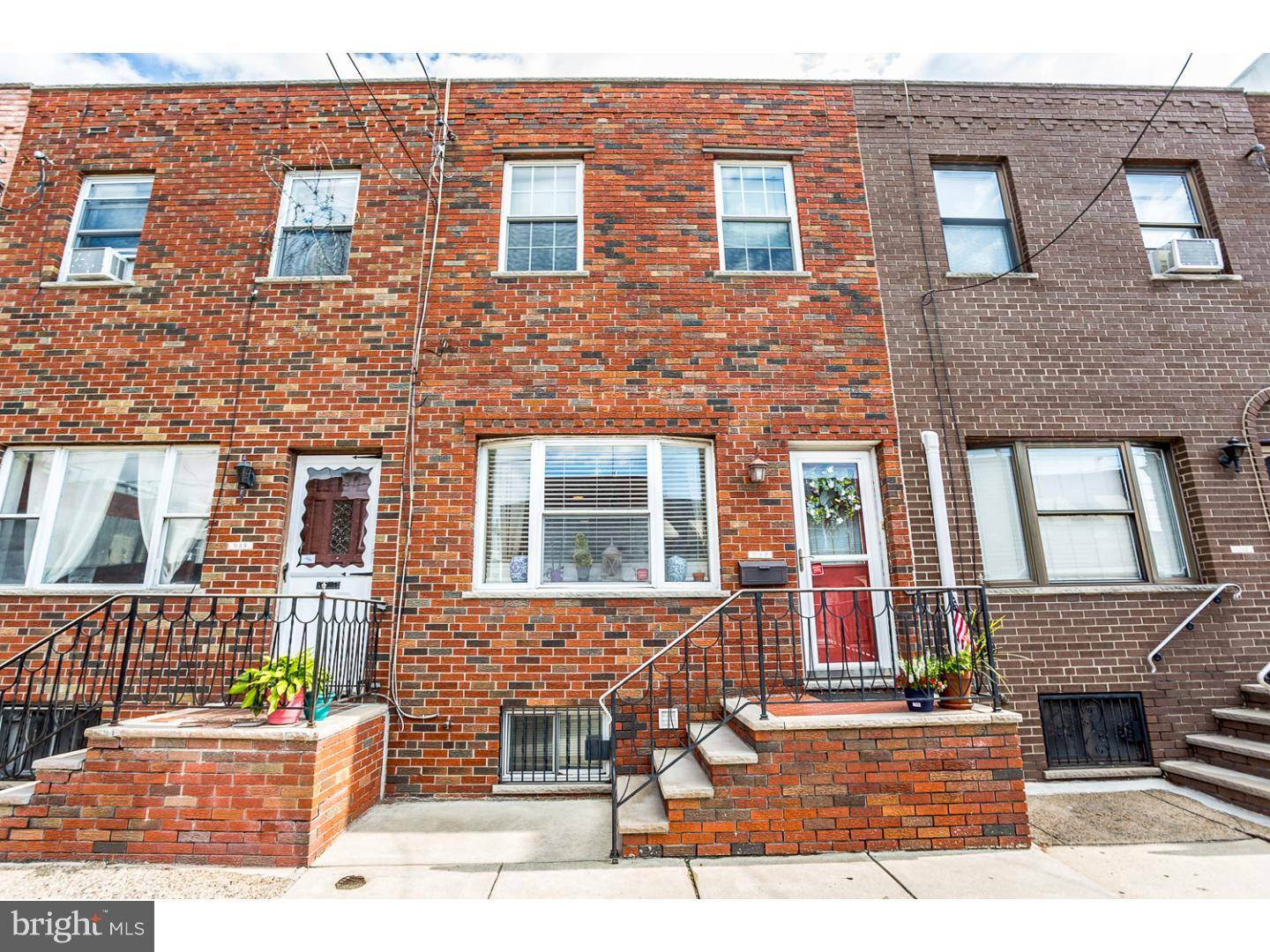 Philadelphia, PA 19148,933 MORRIS ST