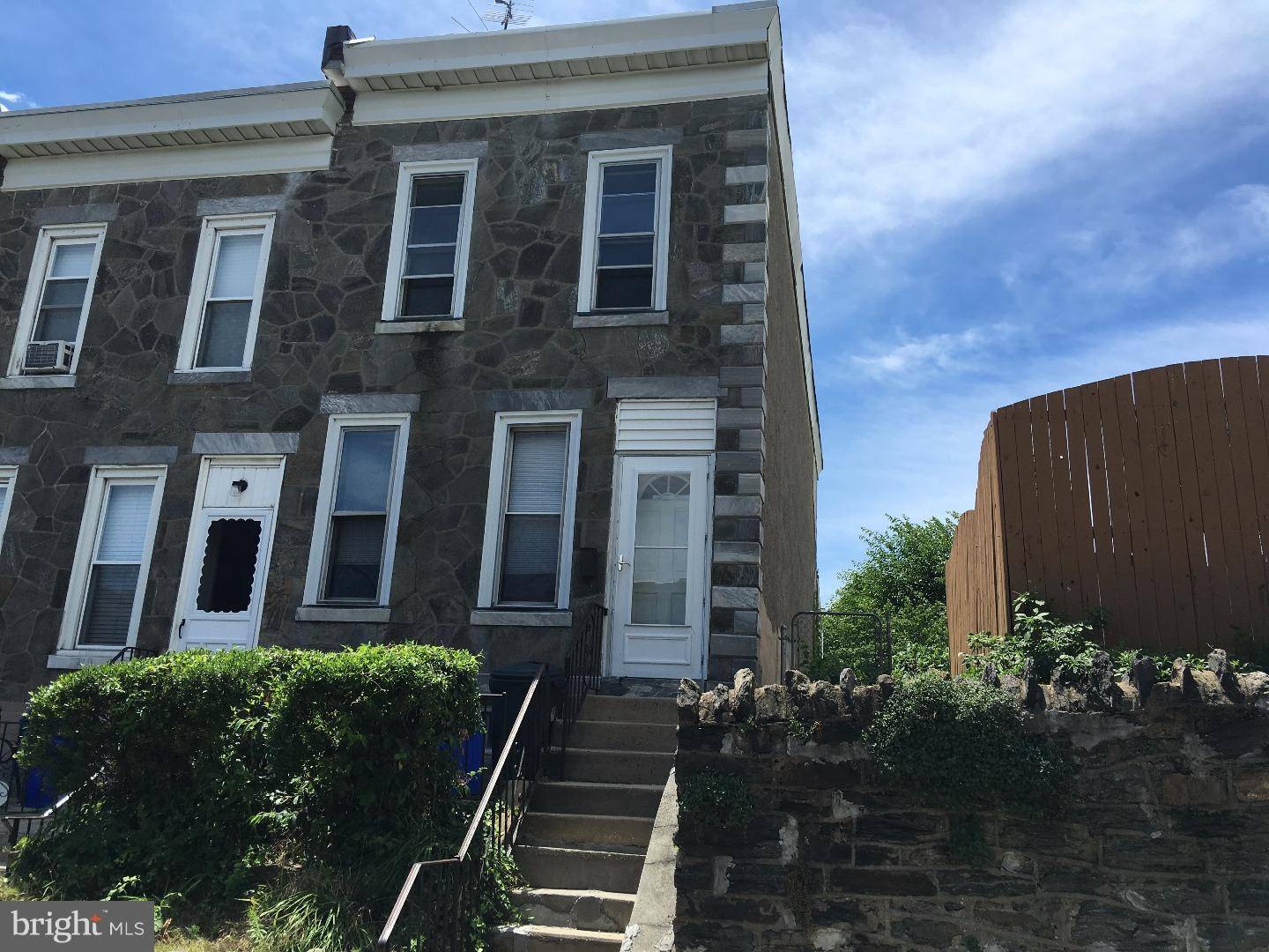 Philadelphia, PA 19127,4618 SMICK ST