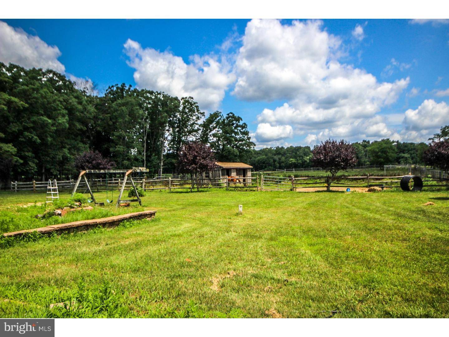 Newfield, NJ 08344,286 PINEY LN