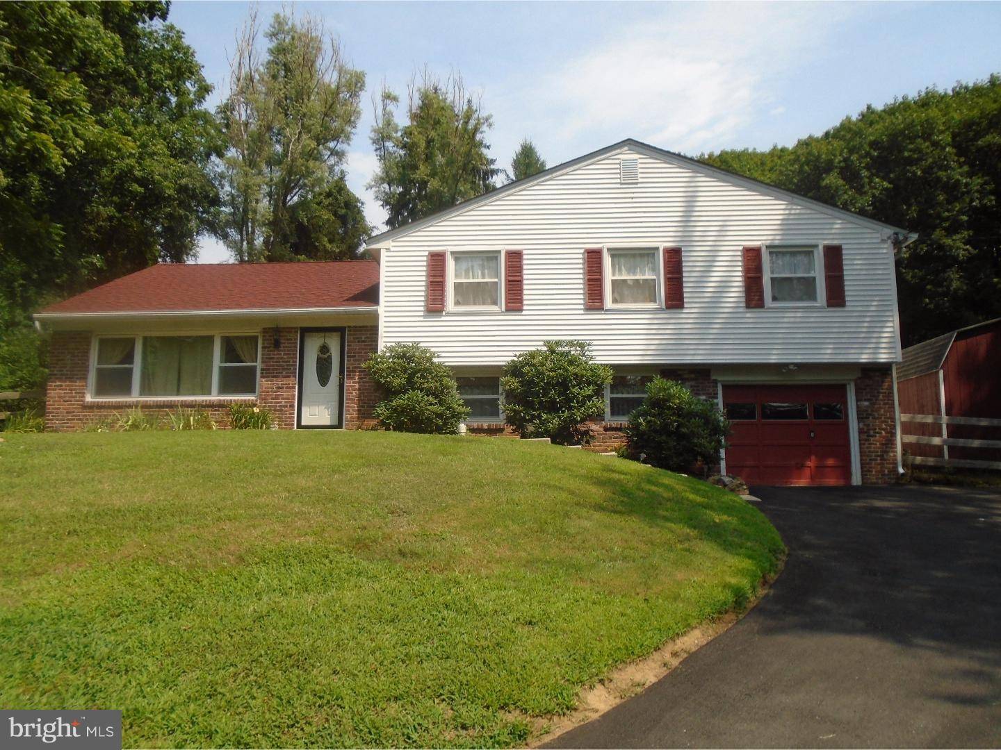 West Chester, PA 19382,407 LESLIE LN