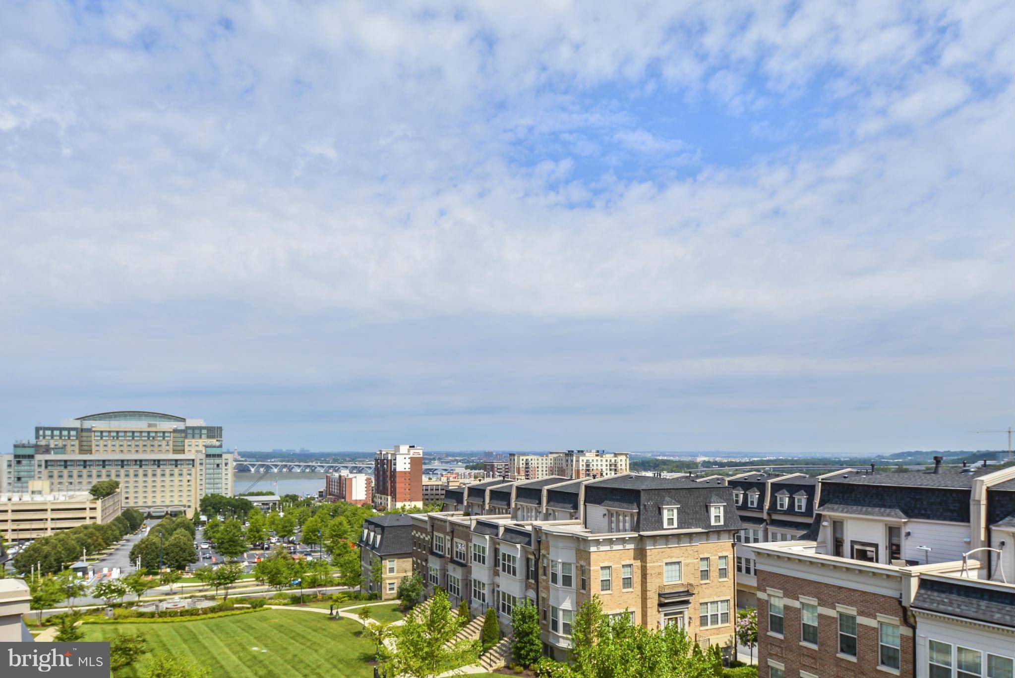 National Harbor, MD 20745,518 OVERLOOK PARK DR