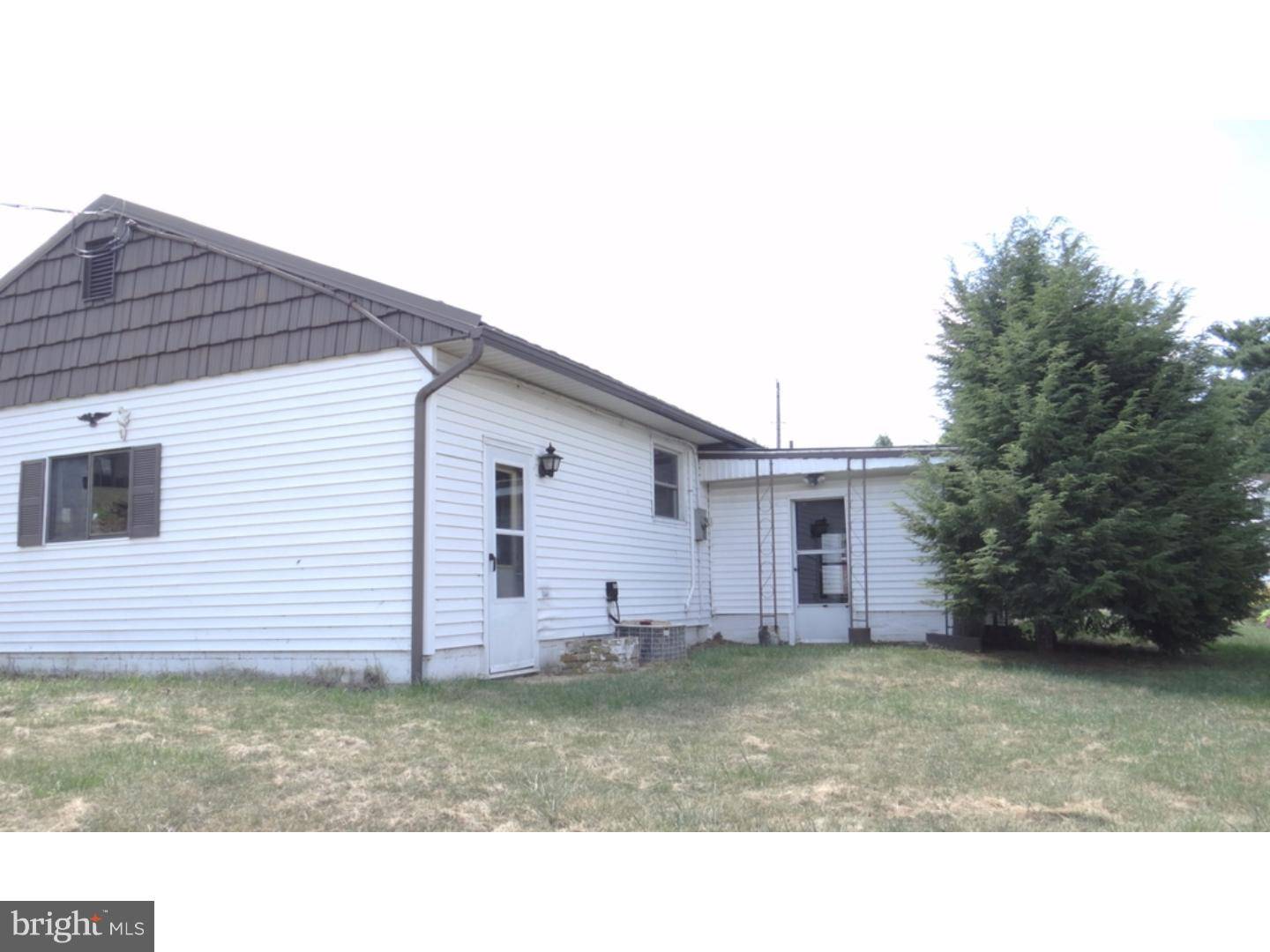 Womelsdorf, PA 19567,125 S FRONT ST