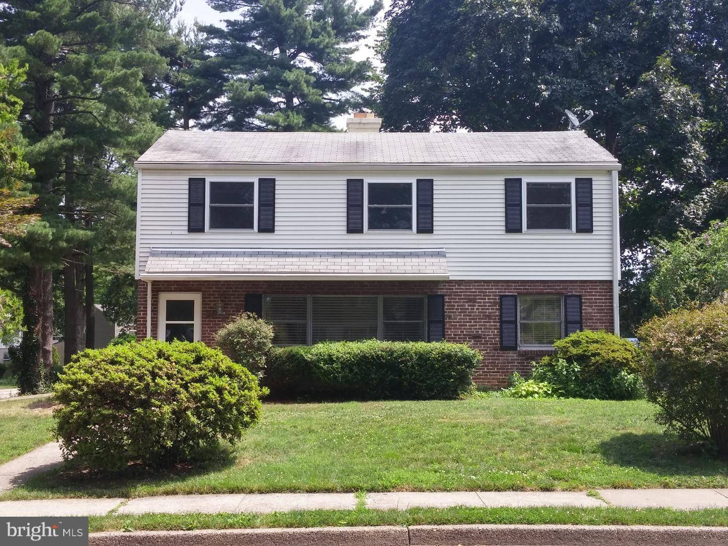 Glenside, PA 19038,2035 HARMONY LN