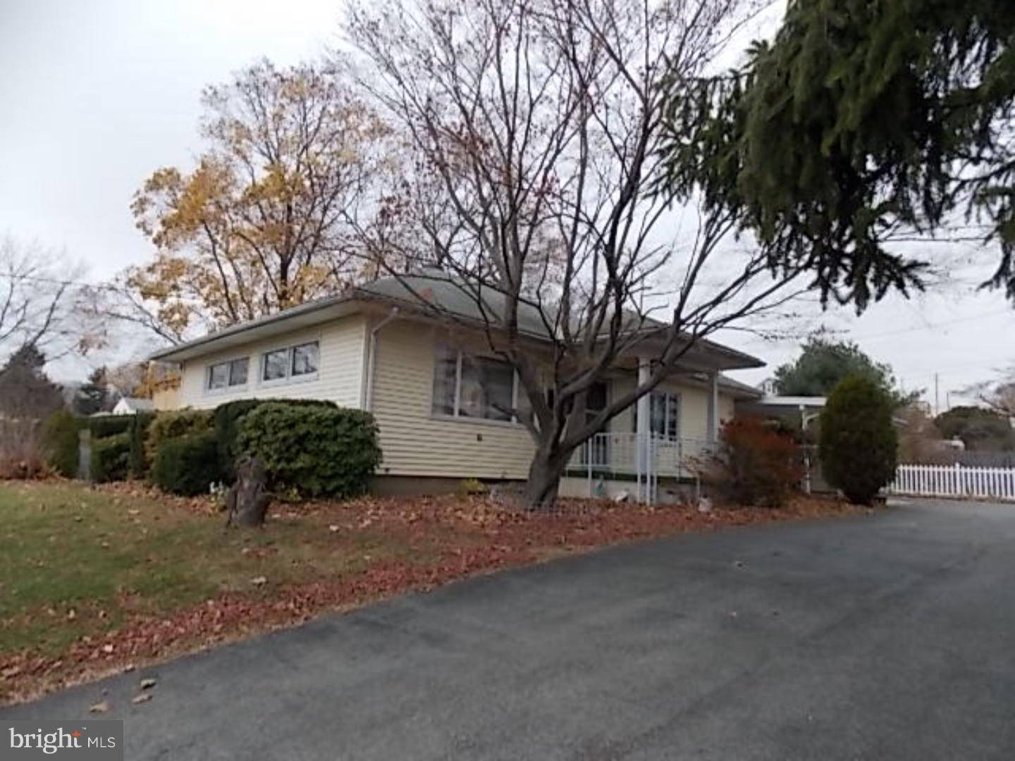 Lehighton, PA 18235,130 N 6TH ST