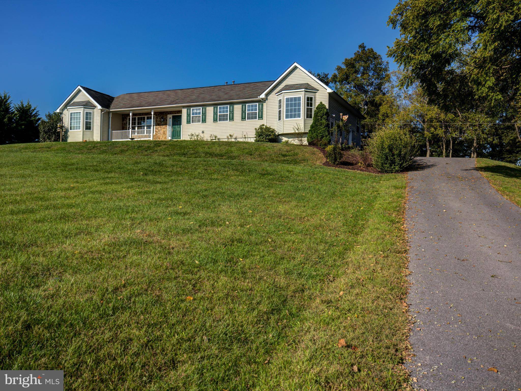 Berryville, VA 22611,126 ROSE HILL LN