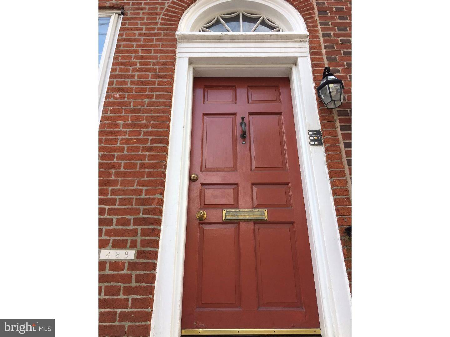 Philadelphia, PA 19147,428 LOMBARD ST #2