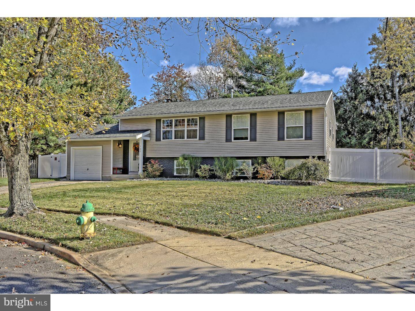 Sewell, NJ 08080,107 CHADDS FORD CT