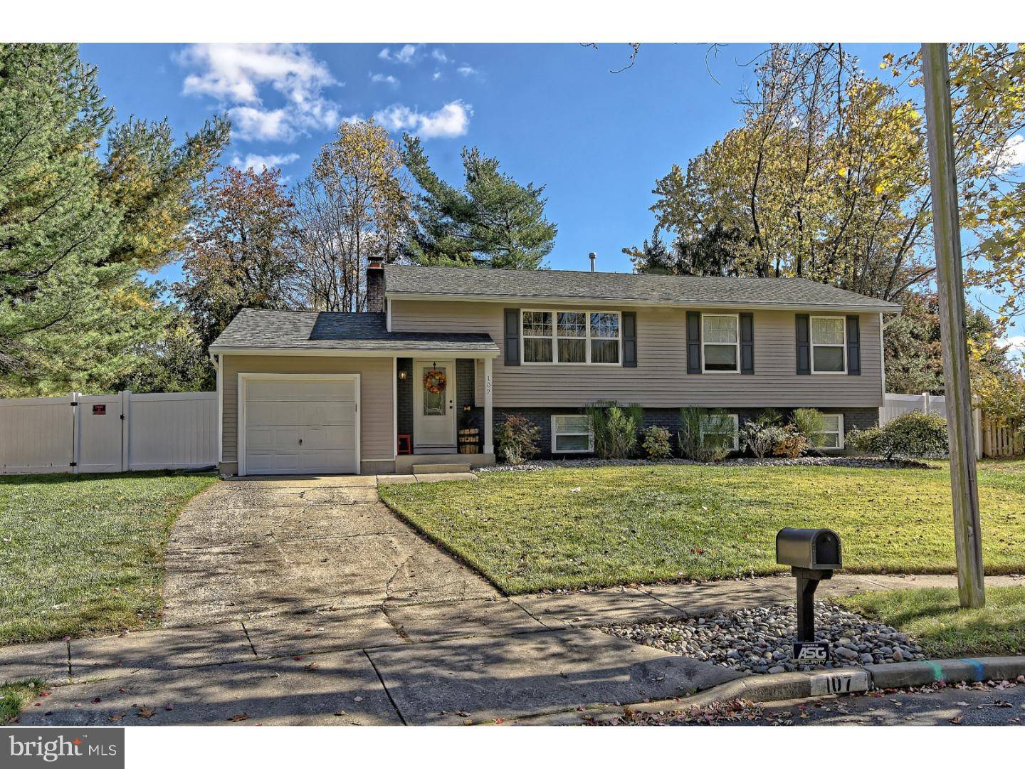 Sewell, NJ 08080,107 CHADDS FORD CT