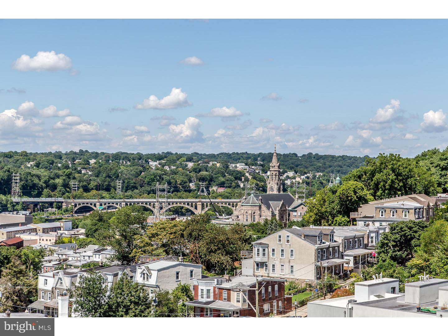 Philadelphia, PA 19128,4084 MANAYUNK AVE