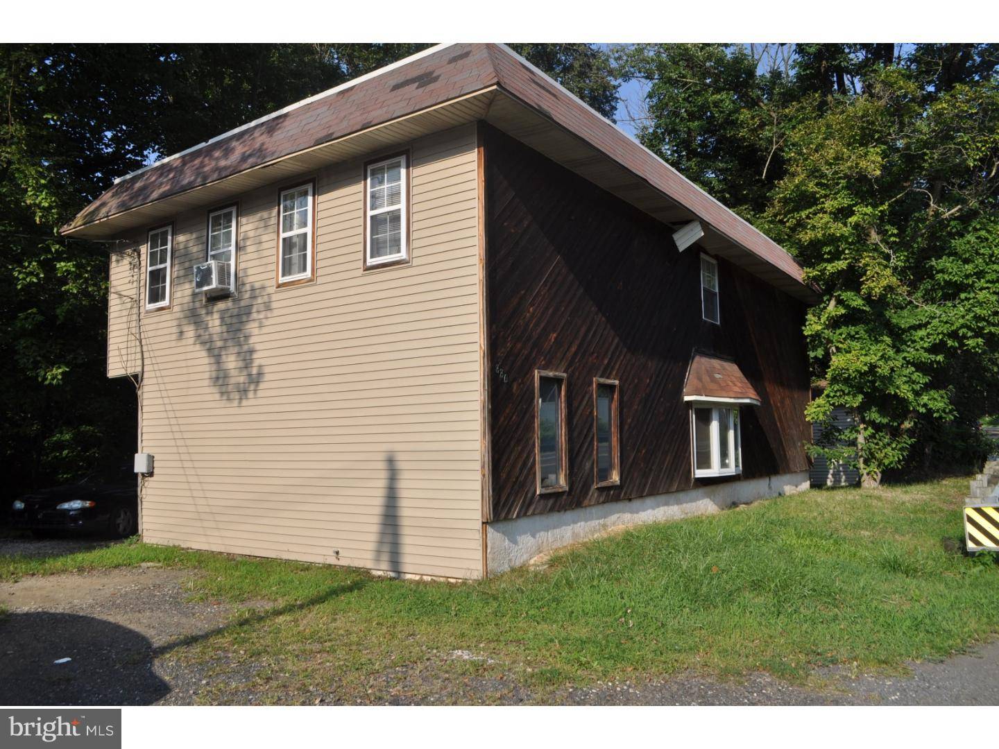 Langhorne, PA 19047,880 W LINCOLN HWY