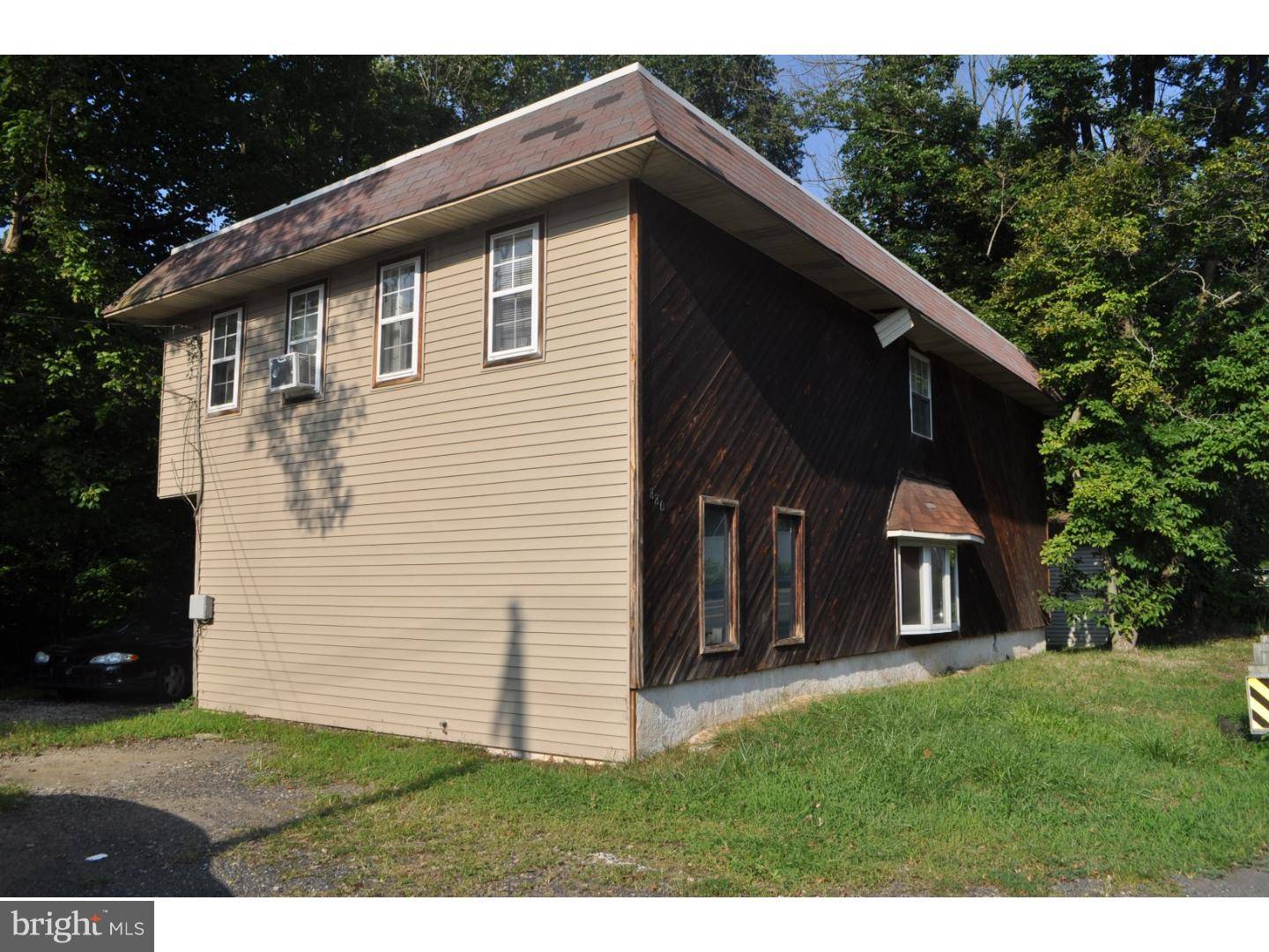 Langhorne, PA 19047,880 W LINCOLN HWY